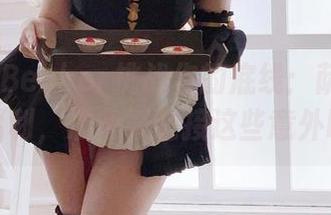 Alina Becker挑战你的底线：萨姆斯图集福利，准备好迎接这些意外吗？